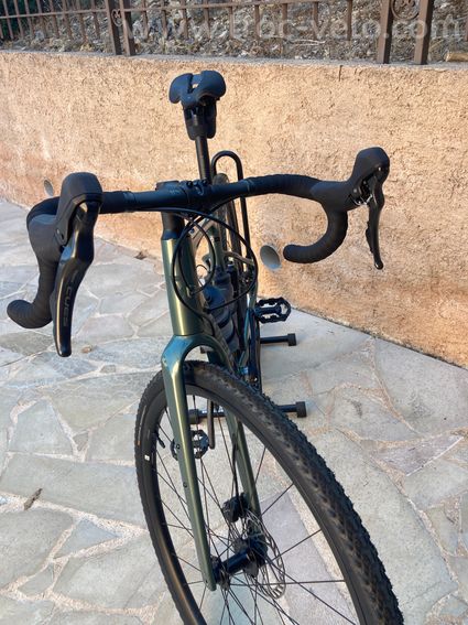 Vélo gravel Giant Revolt 1 M 2026 15km - 8