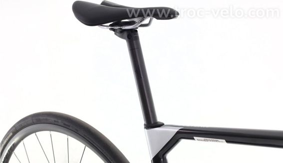 Produit Reconditionne    Merida Scultura 6000 Di2 12v    Noir   Velo De Route   Tres Bon Etat - 8