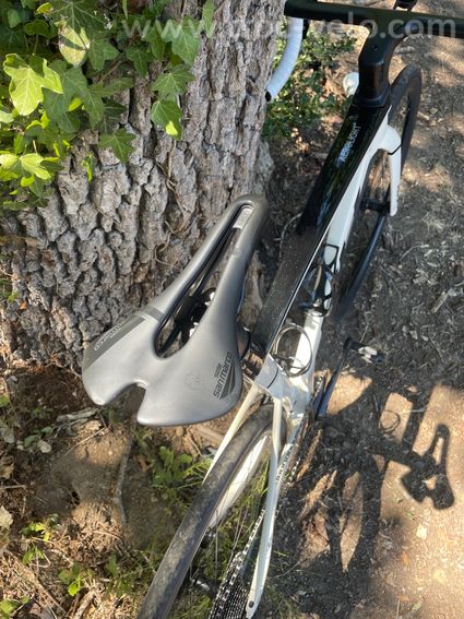 Vélo de route course carbone aéro BH aerolight 6.0 premium - 3
