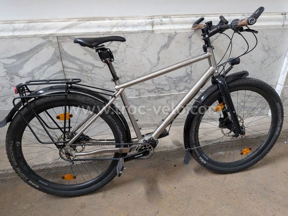 Velo de route IDWORK version Titane