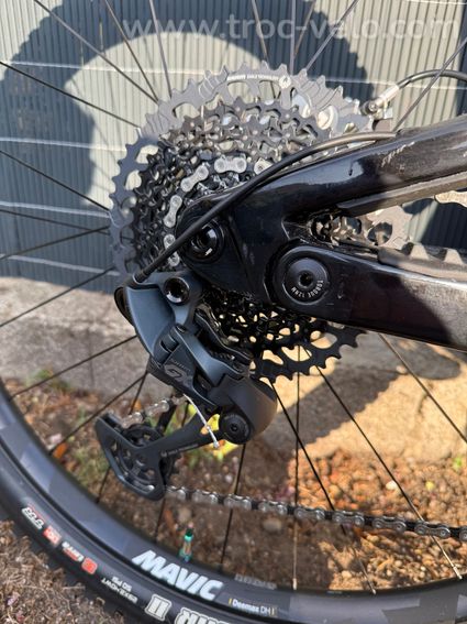 VTT Nukeproof Mega Carbon 29 - 10
