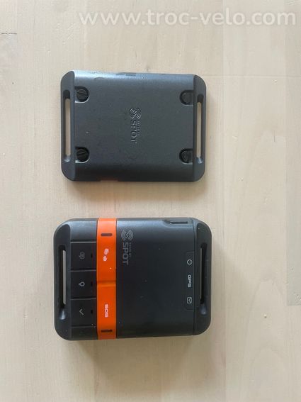 SPOT GEN4 MESSAGERIE GPS PAR SATELLITE - 4