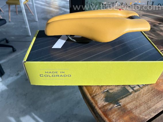 SELLE DASH STRIKE NEUVE - 3