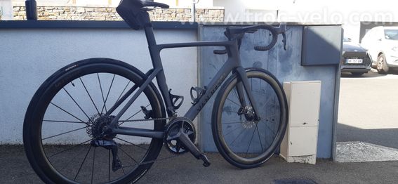 Van Rysel RCR Pro Ultegra Di2 12V / Taille L