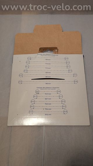 Plateau SPECIALITES T.A Zephyr - 46 dents – 5 trous - diam 110mm - 3