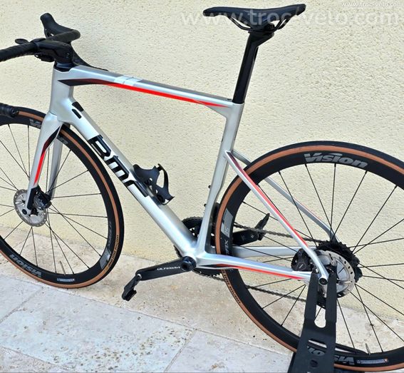 BMC Roadmachine 01 Carbone – Taille 54 – Ultegra Di2 – 2 paires de roues - 2