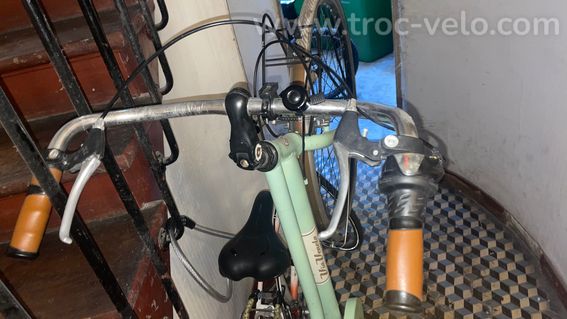 🚲 Vélo de ville Via Veneto by Canellini – vert clair rétro – M / 28" – sacoche incluse - 4