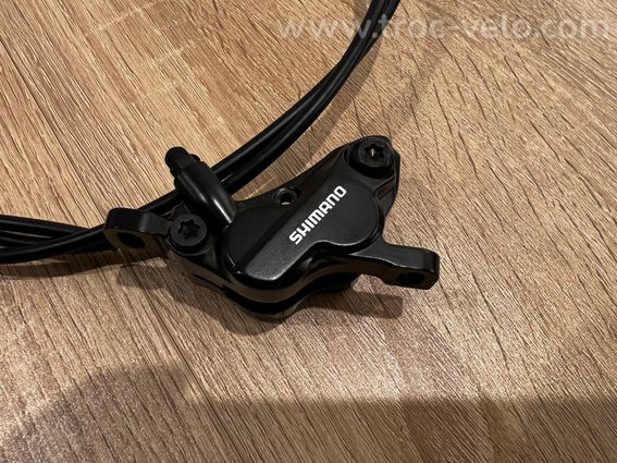 Freins Shimano MT520 4 pistons AV/AR + disques - 3