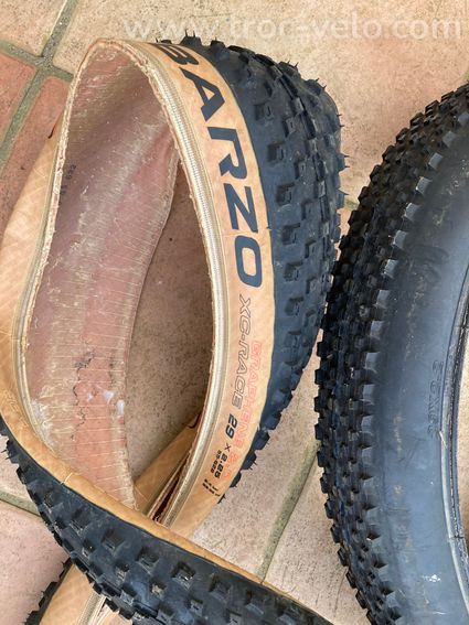 Lot pneus tubeless VTT 29 - 2