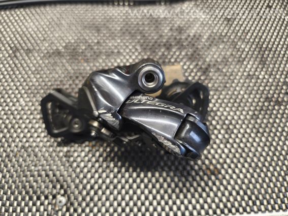Dérailleur arrière ultegra di2 11v 6870 grande chappe