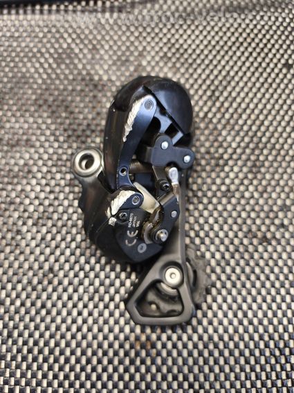 Dérailleur arrière ultegra di2 11v 6870 grande chappe - 4