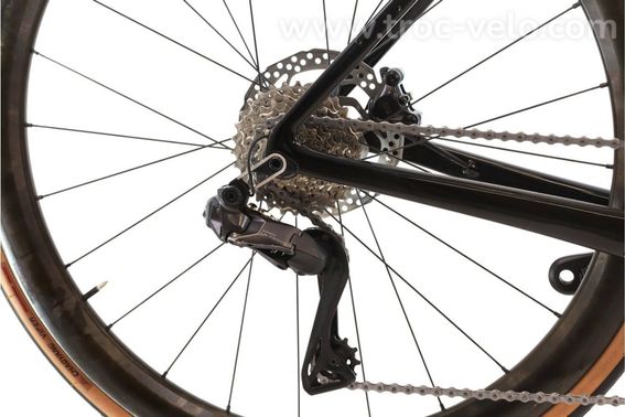Produit Reconditionne    Merida Scultura 8000 Di2 12v    Noir   Velo De Route   Tres Bon Etat - 3