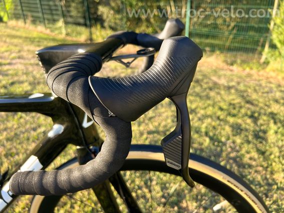 Adris Le rouleur rival AXS taille S - 4