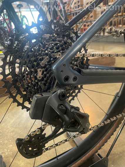 Gravel  Expert Carbone Specialized S - 3