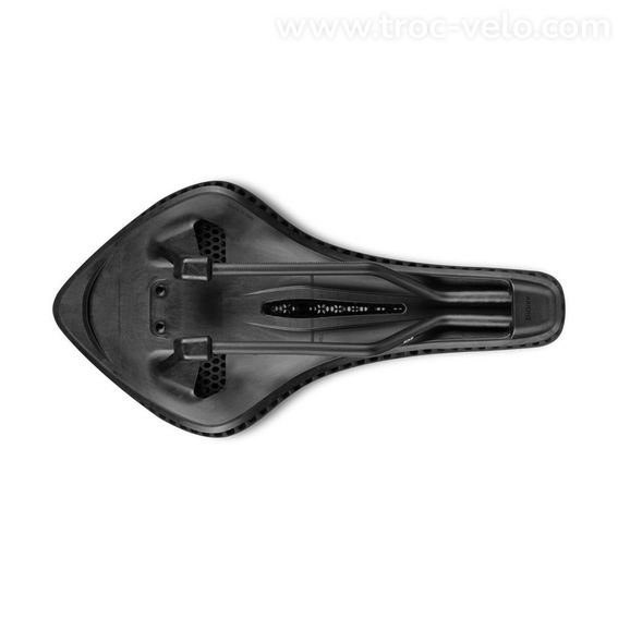 Selle de vélo carbone Fi'Zi:k Vento Argo R1 Adaptive 150mm - 4