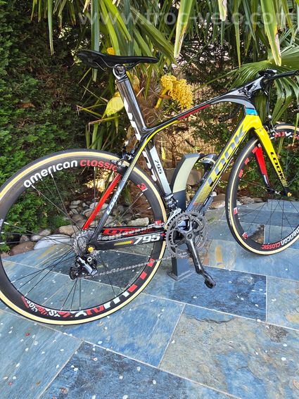 795 aerolight proteam - 3