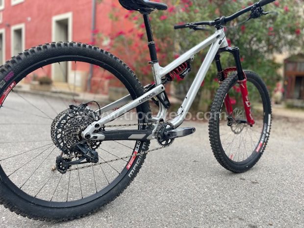 commencal meta tr race 2023 - 2