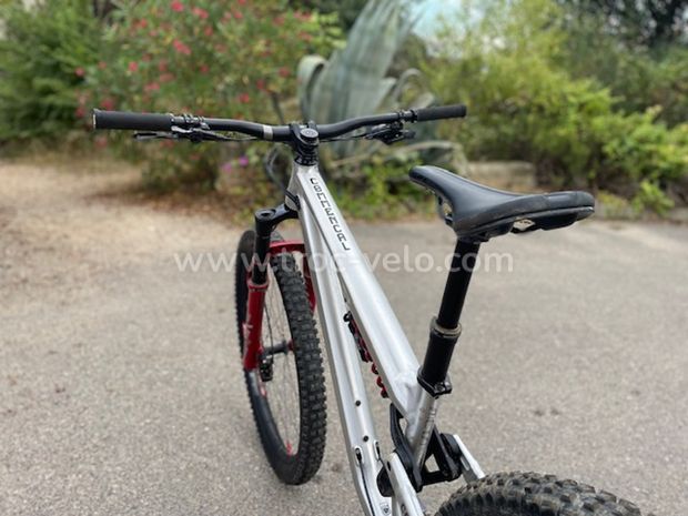 commencal meta tr race 2023 - 3