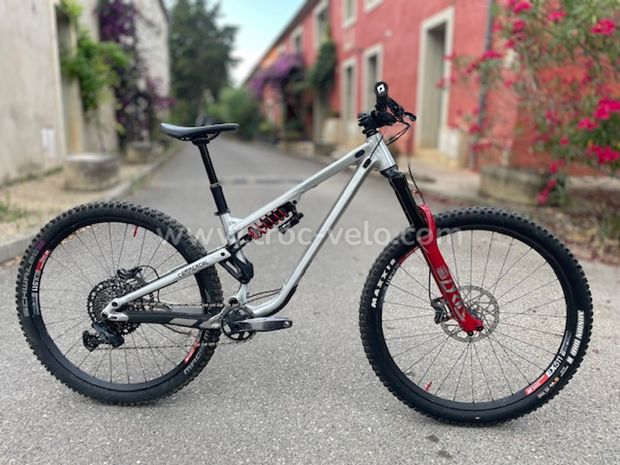 commencal meta tr race 2023 - 10