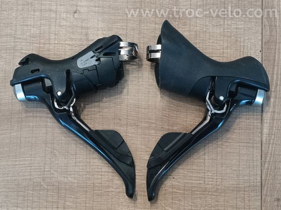 Manettes Shimano 105 ST-5800 2x11v - 5