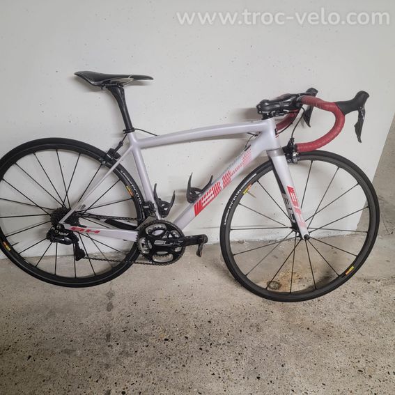 Velo route BH Ultralight Ultegra DI2