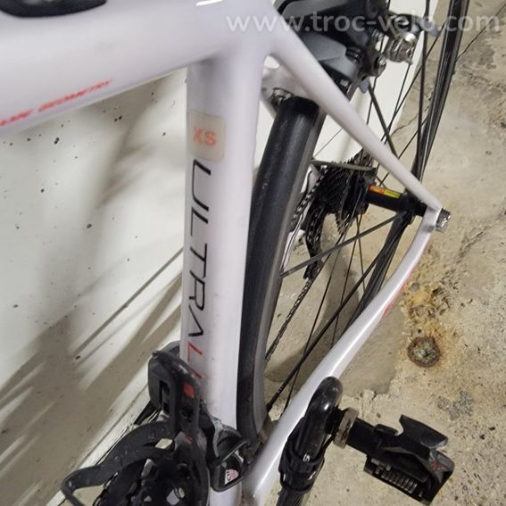 Velo route BH Ultralight Ultegra DI2 - 8