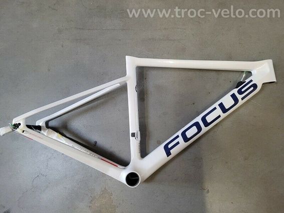 kit cadre focus izalco max neuf - 3