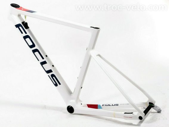 kit cadre focus izalco max neuf - 5