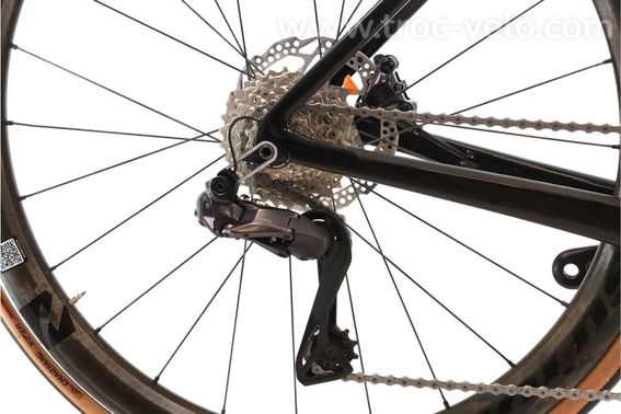 Produit Reconditionne    Merida Scultura 8000 Di2 12v    Noir   Velo De Route   Tres Bon Etat - 3