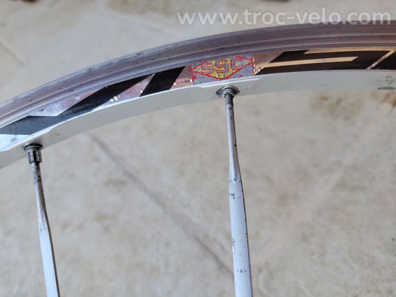 Roue arrière ksyrium pour pièces  - 2
