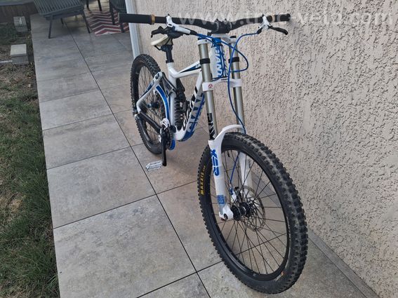 GIANT DH GLORY S - 5