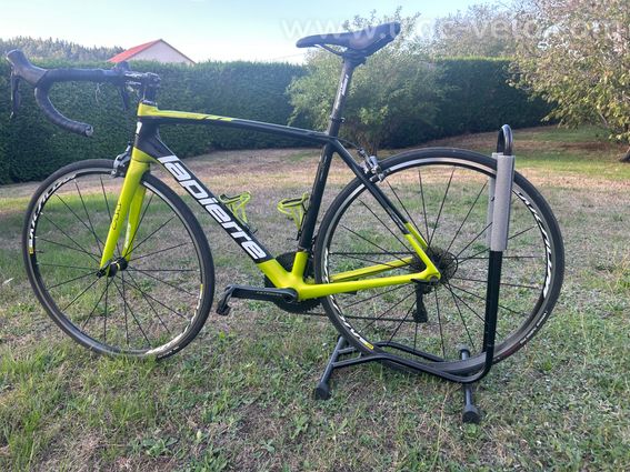 Superbe Lapierre Sensium 600 carbone