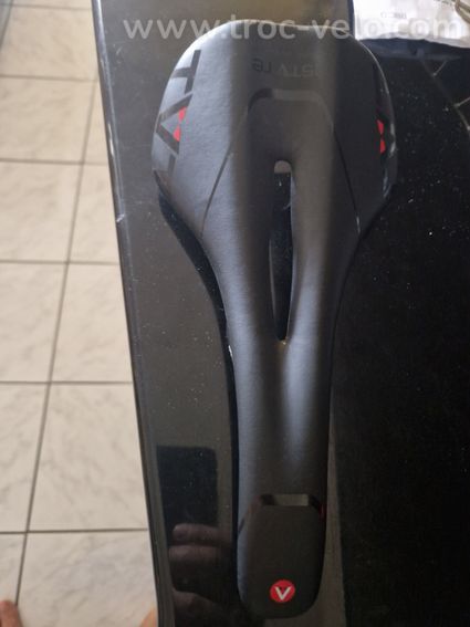 Selle Astute star titanim - 2