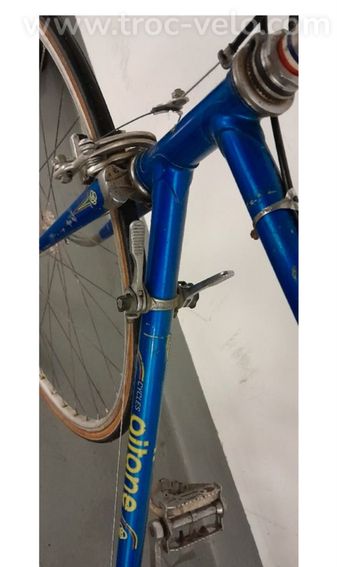 Vélo de route vintage Gitane — Pattes nid d'abeille (Années 70) - 4
