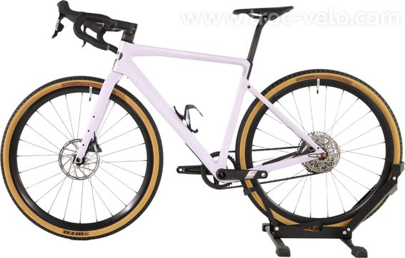 Produit Reconditionne    Velo De Gravel Rose Backroad Apex Axs Xplr 2025    Bon Etat - 3
