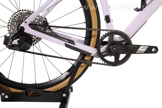 Produit Reconditionne    Velo De Gravel Rose Backroad Apex Axs Xplr 2025    Bon Etat - 5
