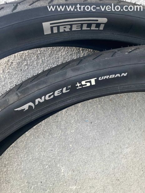 Paire pneu PIRELLI STROMER ST ANGEL URBAN 27,5 - 3