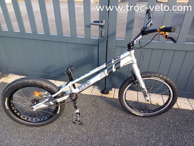 Vélo de trial Jitsie  - 1