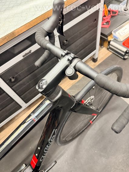 WILIER GARDA HYBRID 2025 taille M couleur Noir Rouge - 3