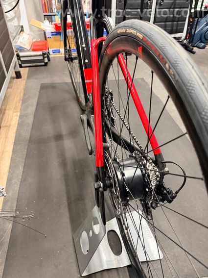 WILIER GARDA HYBRID 2025 taille M couleur Noir Rouge - 7