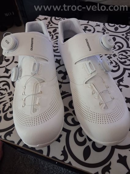 Chaussures route Shimano RC7 - 6