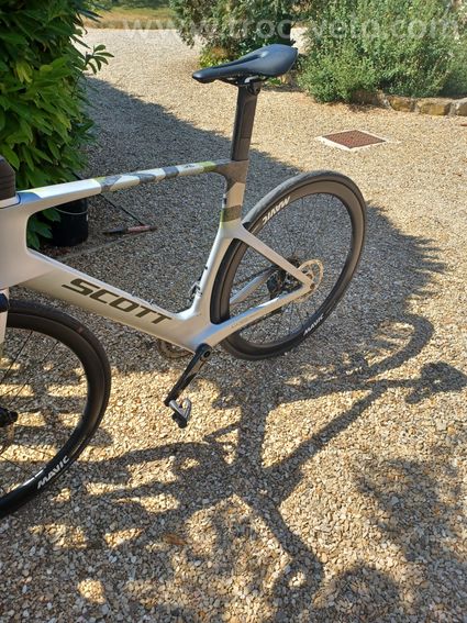 Velo de route Scott FOIL RC 30  sram TAILLE L - 4
