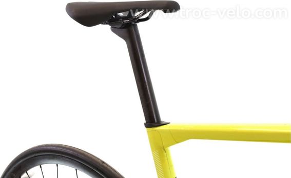 Produit Reconditionne    Bmc Roadmachine Amp Two Axs 12v    Jaune   Velo De Route   Tres Bon Etat - 8