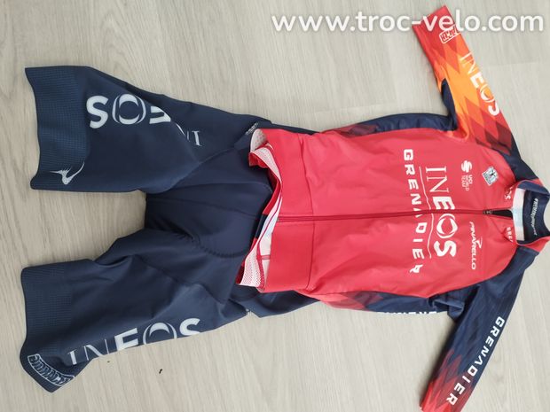  vraie tenue pro BIORACER INEOS GRENADIERS EPIC RACE mai 2023   - 1