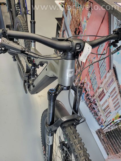 NEUF ! Focus Thron² 6.8 ABS 2025 Taille L - 25% - 3