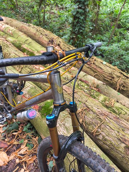 Kit cadre VTT titane Kingdom XFS Party Stripper - 2