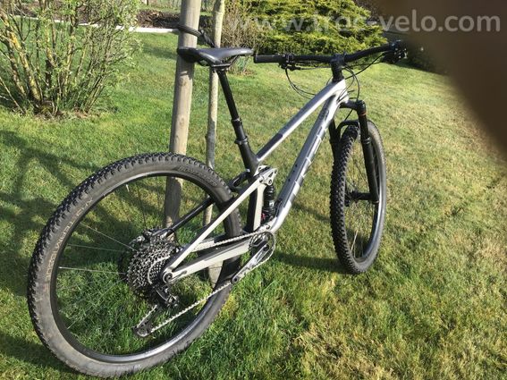 TREK Top Fuel 9.7 - 2