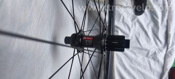Roues carbon Look R38D - 3