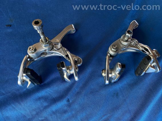 étriers de freins sur jante marque: campagnolo  Daytona - 2