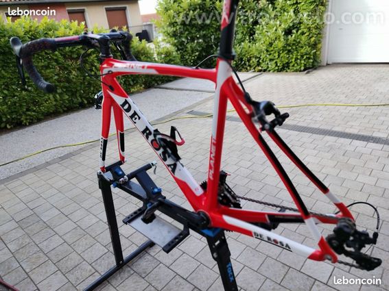 DE ROSA taille M (53) quasiment neuf sans roues